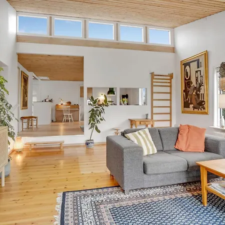 Tatil Evi Cozy In With Wifi Gilleleje